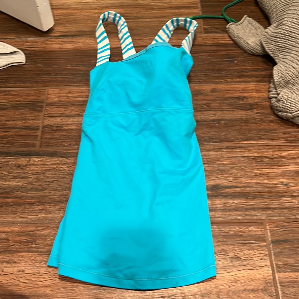 lululemon tank top